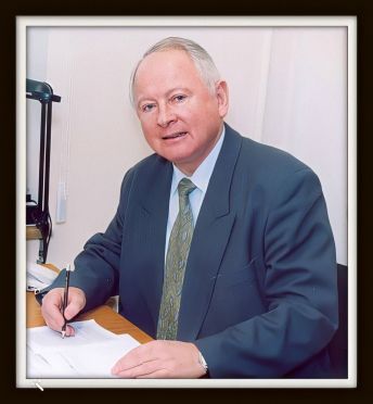 This image has an empty alt attribute; its file name is 29.jpg